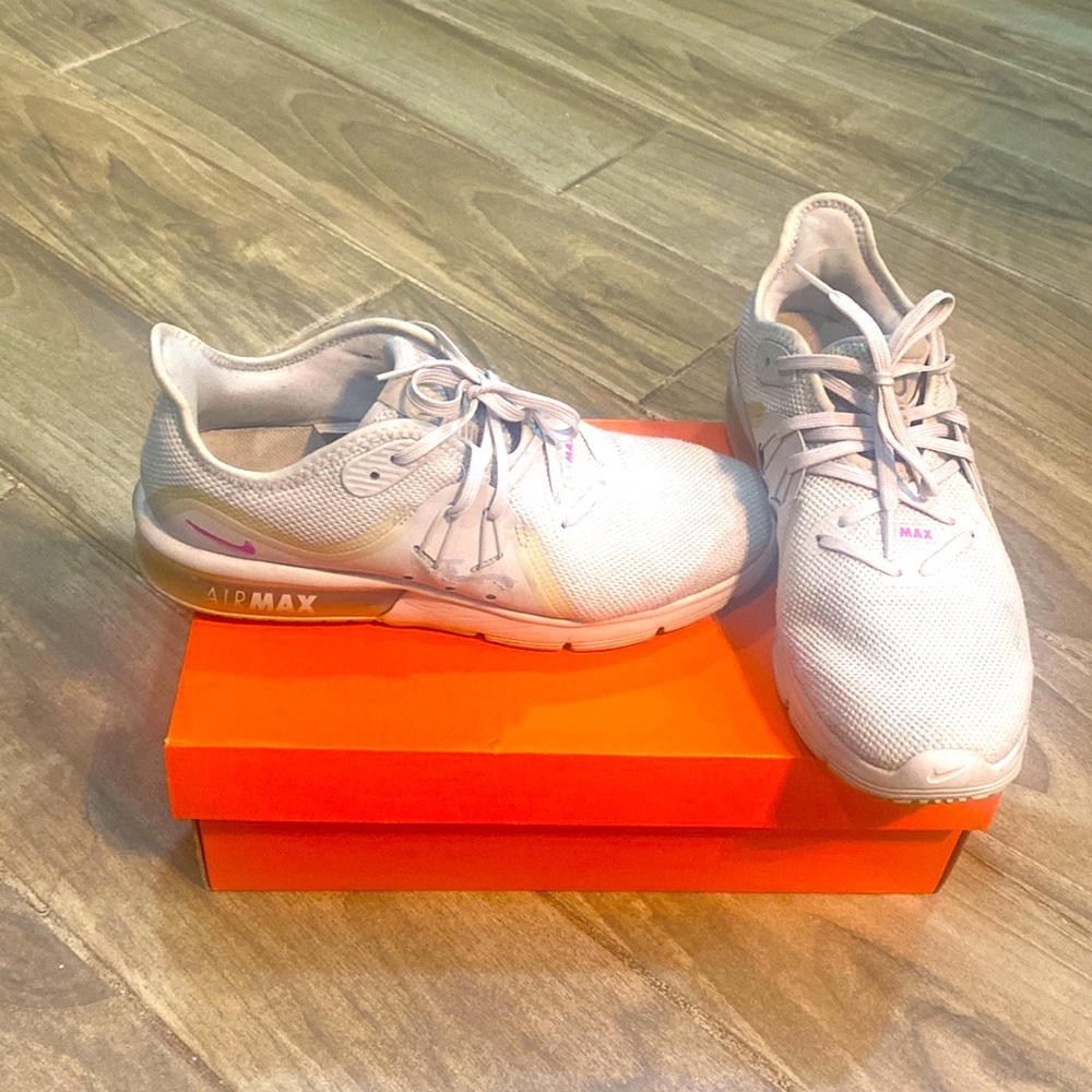 Gently use Nike Air Max